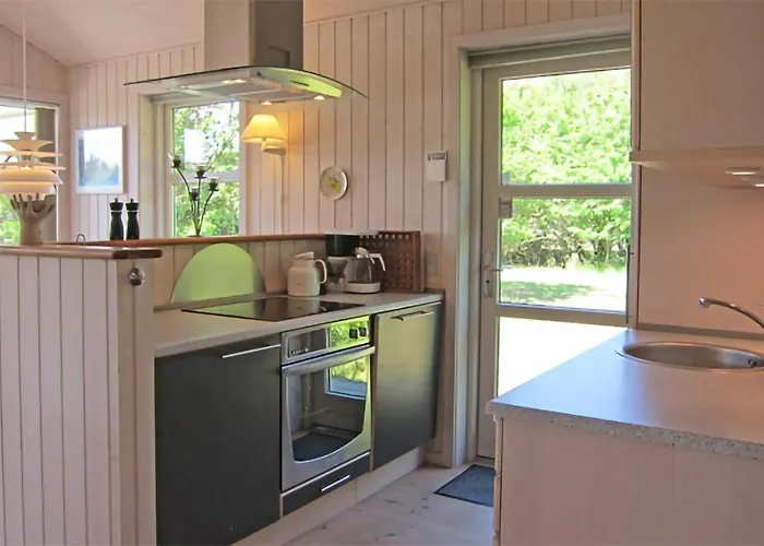 2 Bedroom Stunning In * Hasle